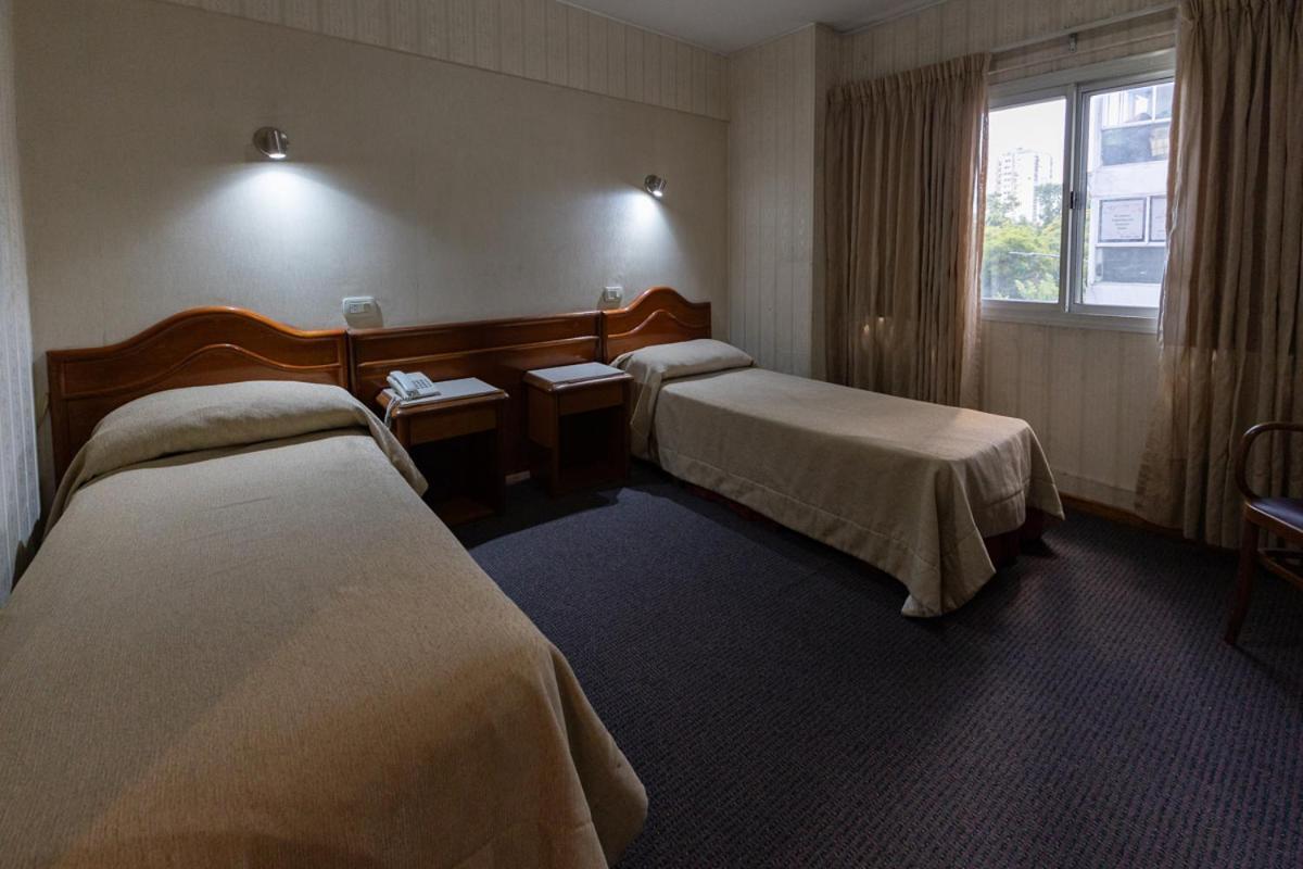 Hotel Luey บัวโนสไอเรส ภายนอก รูปภาพ
