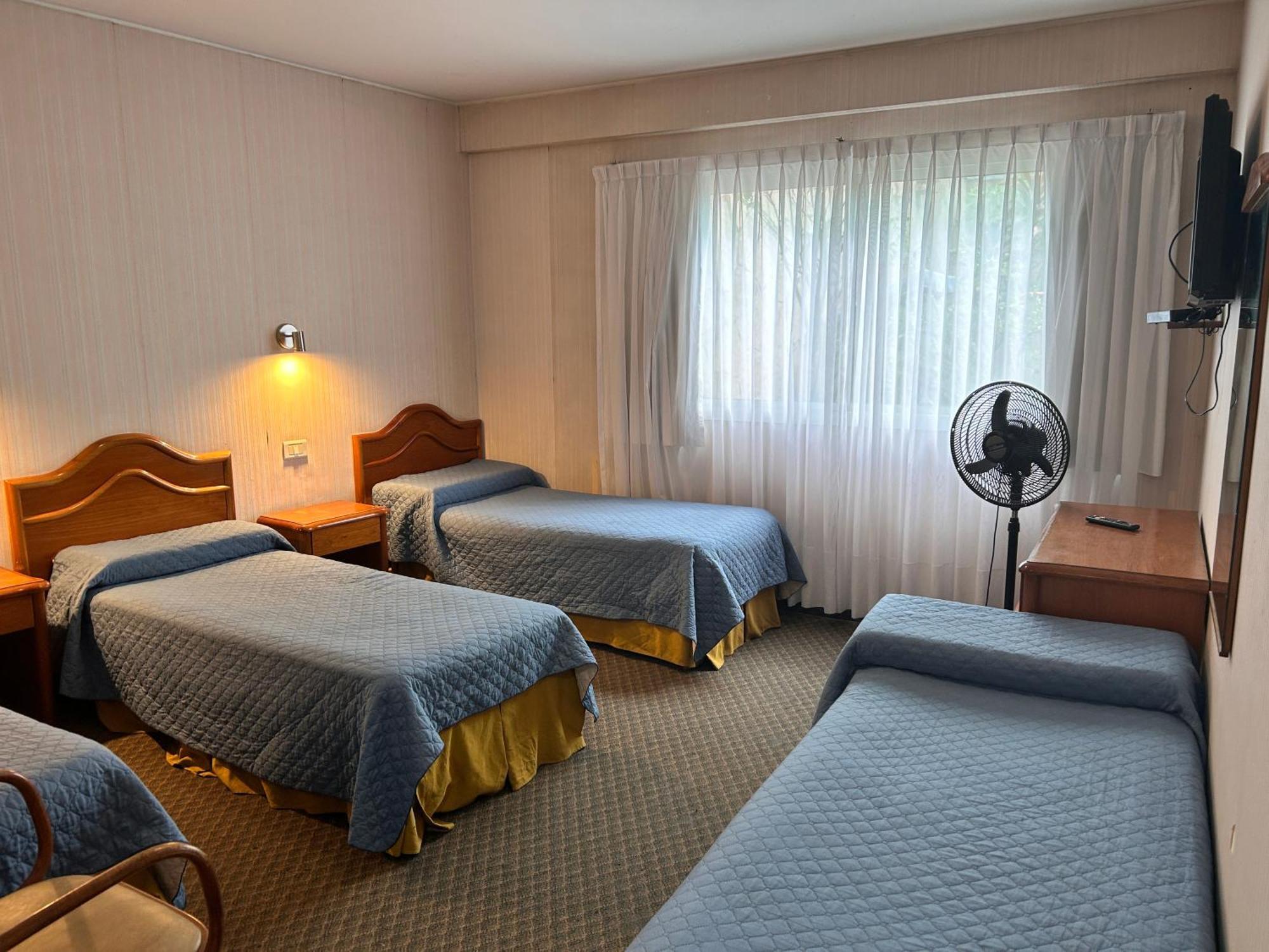 Hotel Luey บัวโนสไอเรส ภายนอก รูปภาพ
